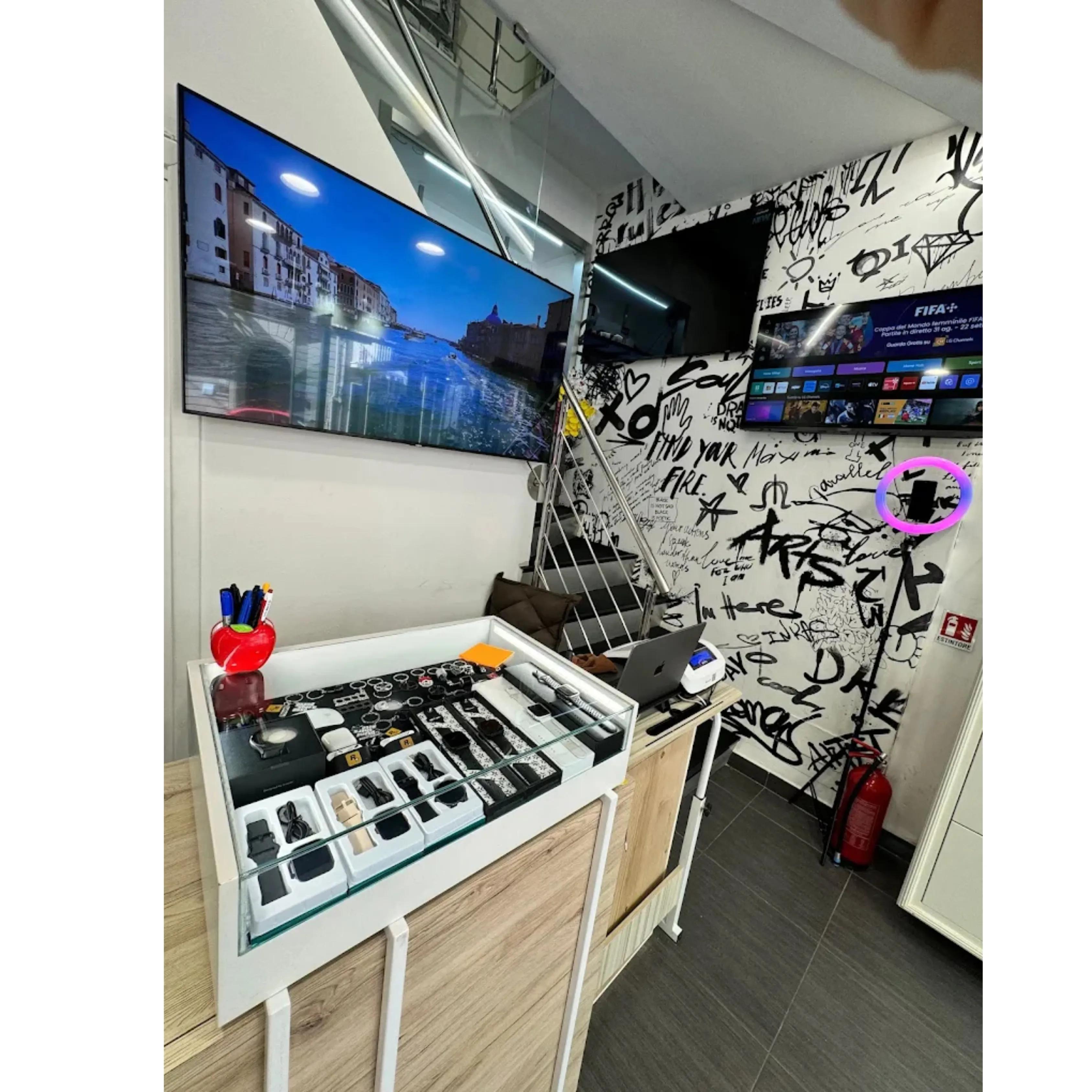 Negozio di Elettronica a Pontedera: Tecnologia, Smartphone e Assistenza da Kamil Store